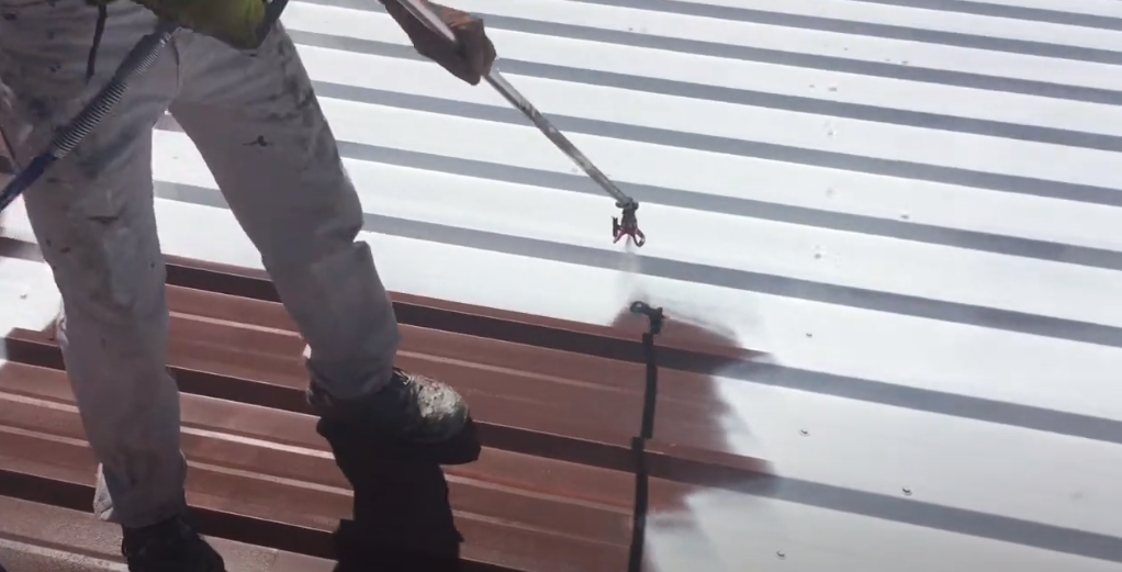 SUPERMAX Elastomeric Roof Coating