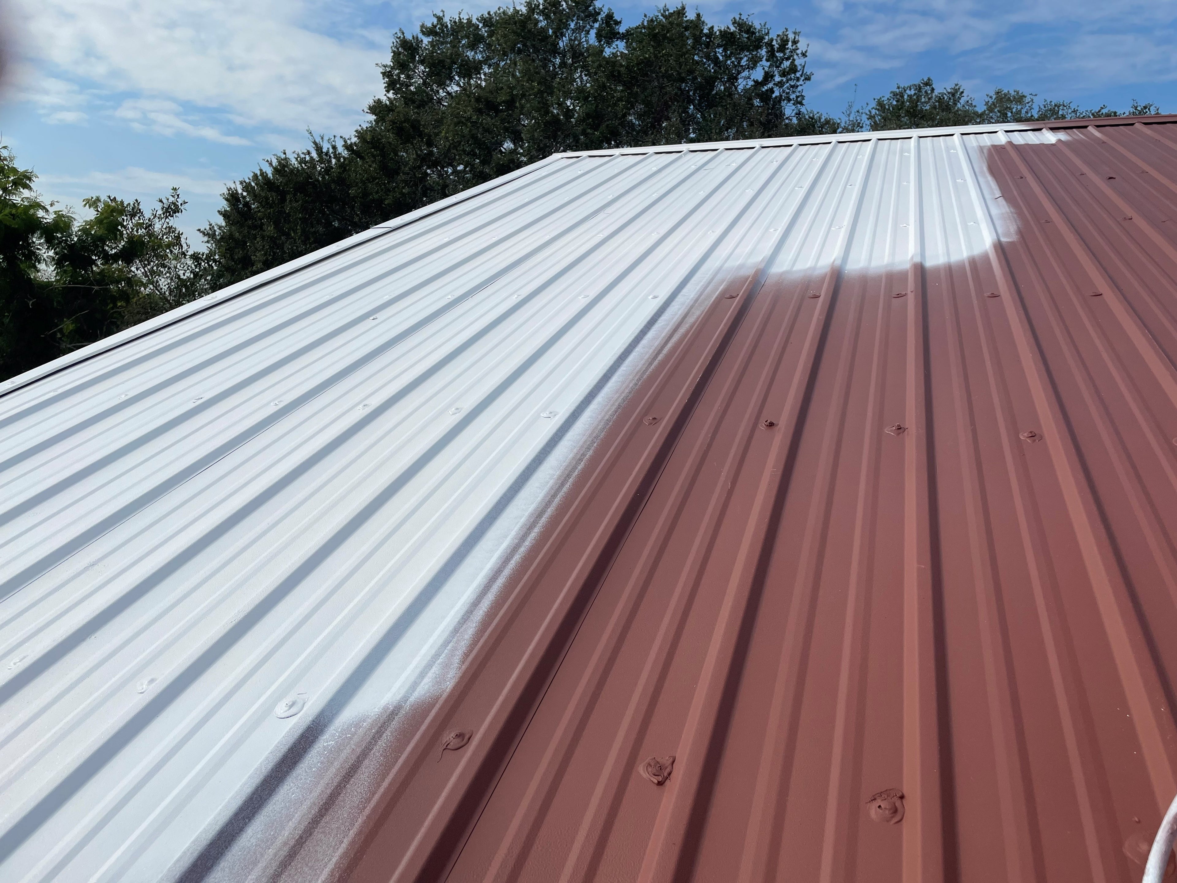 SUPERMAX™ 10 Year Elastomeric Roof Coating